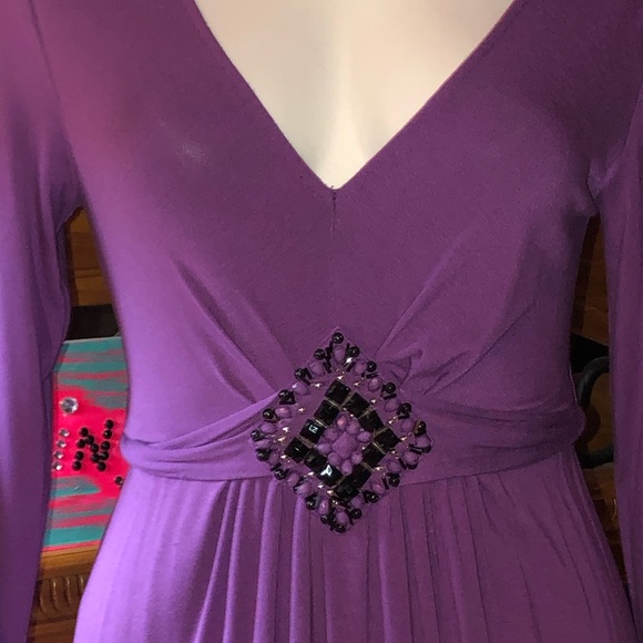 Gorgeous sexy purple low cut detailed shirt NWT - Picture 3 of 12